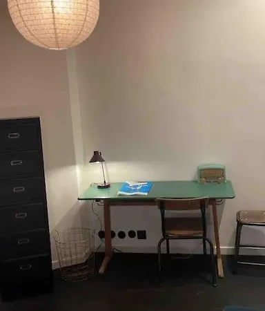 Typical Stylish Parisian Studio - Bastille Area